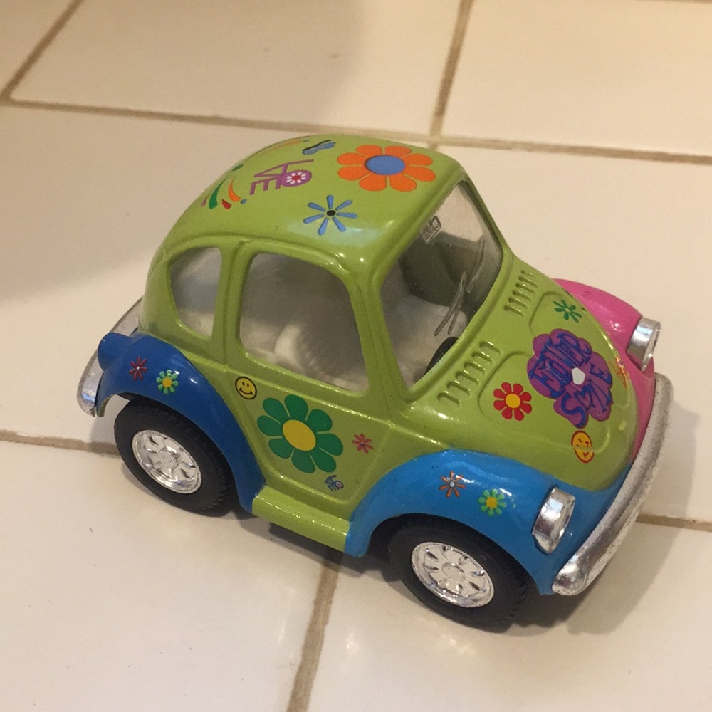 KinToy Volkswagen Car Toy